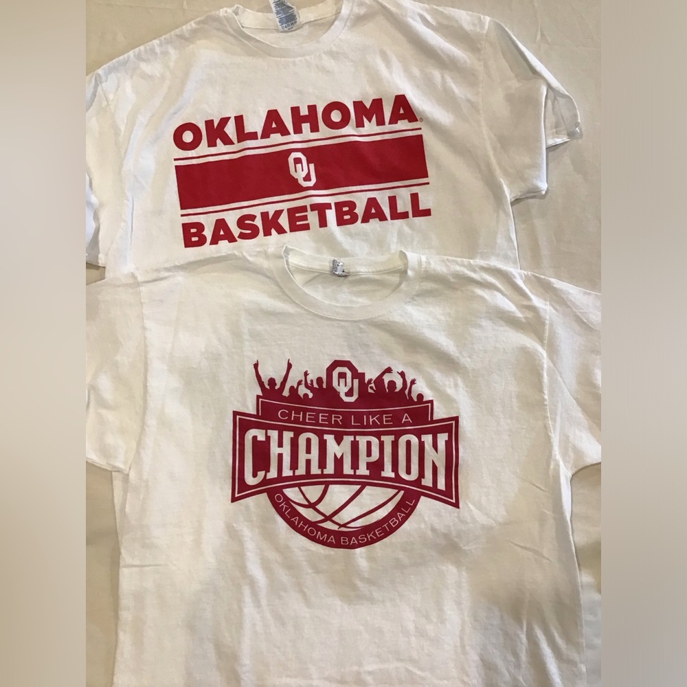 Set of 2 OU basketball fan shirts